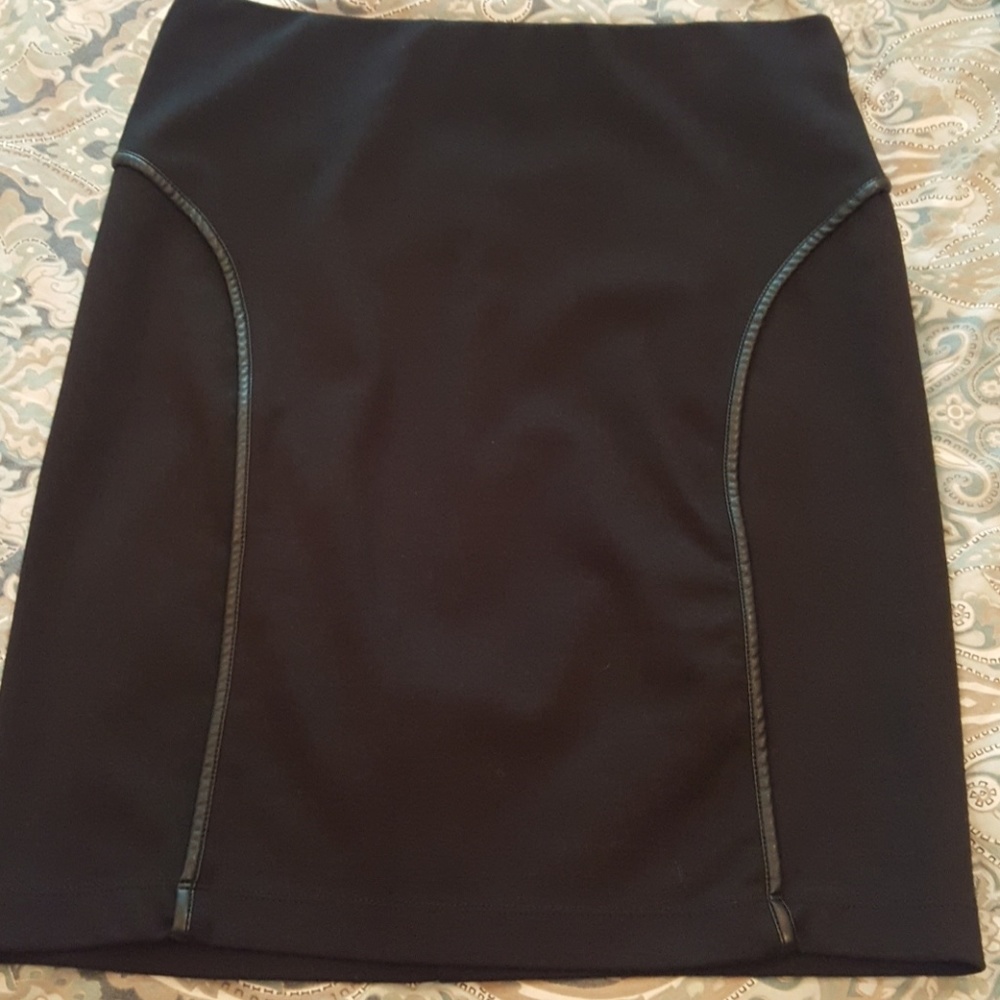 Max Studio midi skirt
